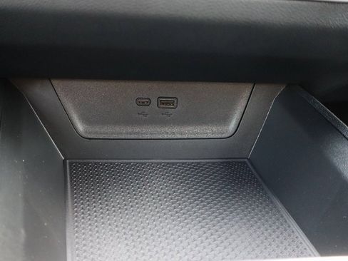 New 2026 Chevrolet Equinox LT w/ Safety and Technology Package image 16