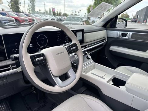 Used 2024 Hyundai Santa Fe Calligraphy image 14