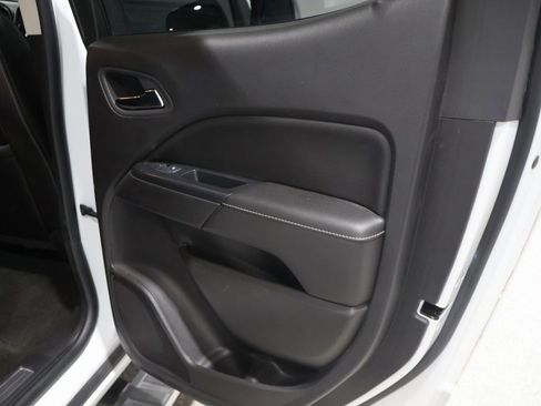 Used 2018 GMC Canyon Denali image 27