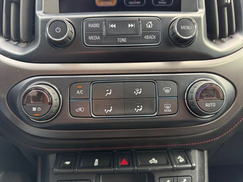 Used 2018 GMC Canyon All Terrain w/ Trailering Package AWD/4WD image 15