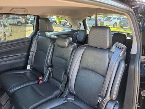 Used 2023 Honda Odyssey EX-L image 23