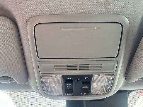 Used 2022 Honda Pilot EX-L image 16