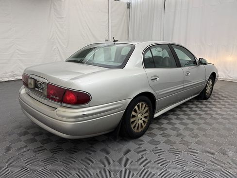 Used 2005 Buick Le Sabre Custom w/ Leather and Sound Group image 3