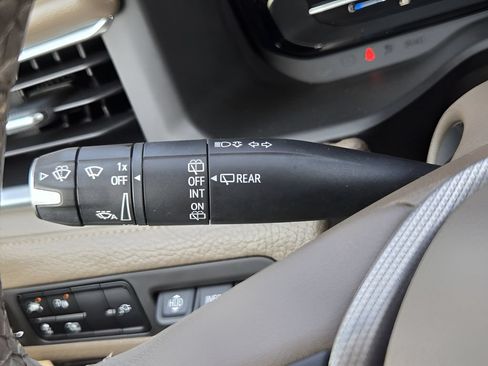 Used 2022 GMC Yukon XL Denali RWD image 26