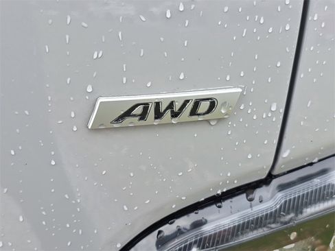 Certified 2023 Hyundai Kona SE image 12