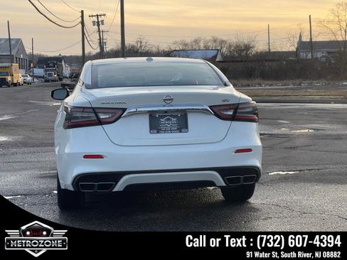 Used 2019 Nissan Maxima 3.5 SV w/ Floor Mat Group image 14