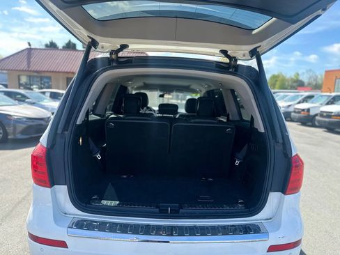 Used 2016 Mercedes-Benz GL 450 4MATIC image 7