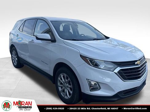 Used 2020 Chevrolet Equinox LT FWD image 2