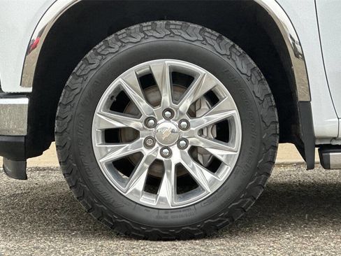 Used 2019 Chevrolet Silverado 1500 LTZ w/ LTZ Premium Package image 25