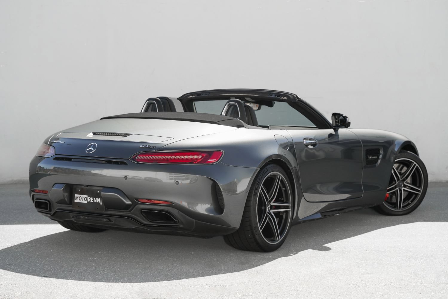 Used 2018 Mercedes-Benz AMG GT C image 3
