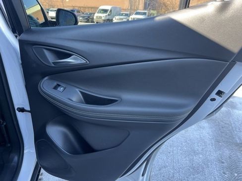 Used 2024 Buick Encore GX Preferred image 12