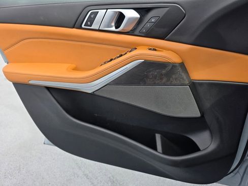 Used 2026 BMW X5 sDrive40i w/ M Sport Package image 27