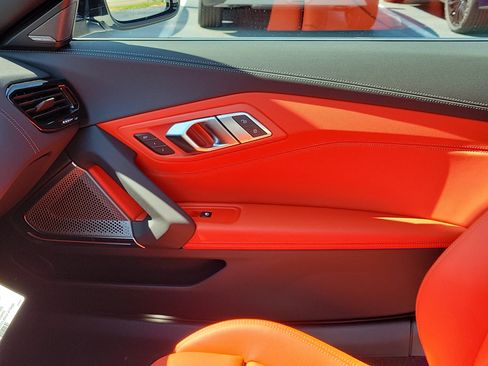 New 2026 BMW Z4 sDrive30i w/ Premium Package RWD image 7