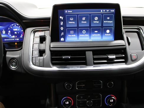 Used 2024 Chevrolet Suburban High Country w/ Advanced Technology Package AWD/4WD image 15