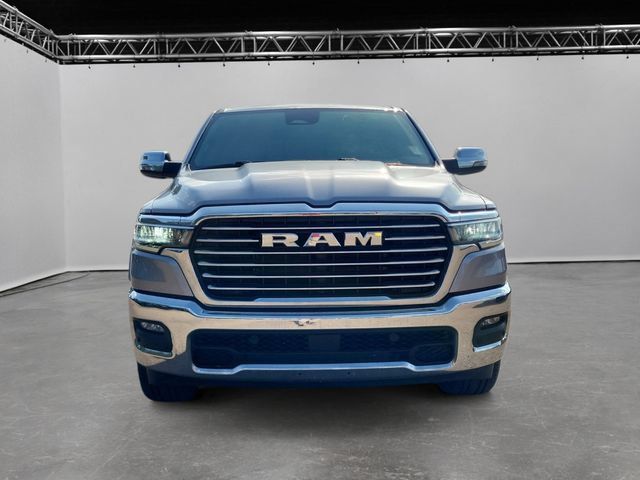 Used 2025 RAM 1500 Laramie AWD/4WD image 2