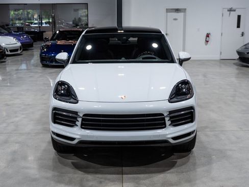 Used 2023 Porsche Cayenne Platinum Edition AWD/4WD image 9