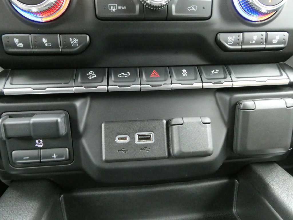 Certified 2022 GMC Sierra 1500 AT4 AWD/4WD image 29