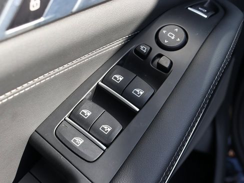 Used 2026 BMW X5 M60i image 14