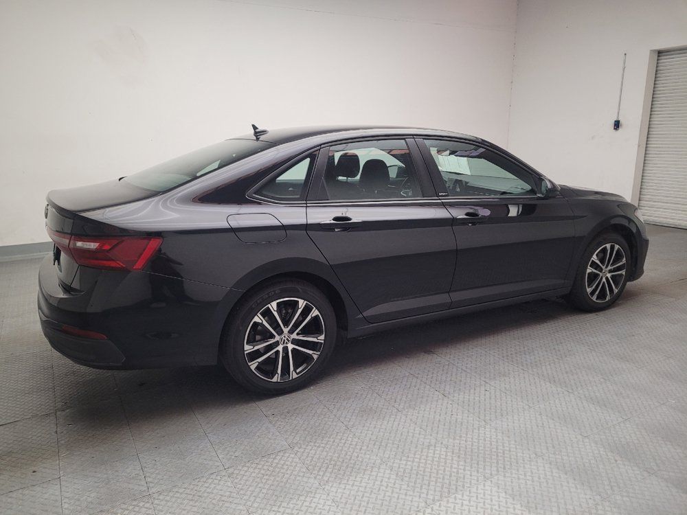 Used 2025 Volkswagen Jetta Sport FWD image 10