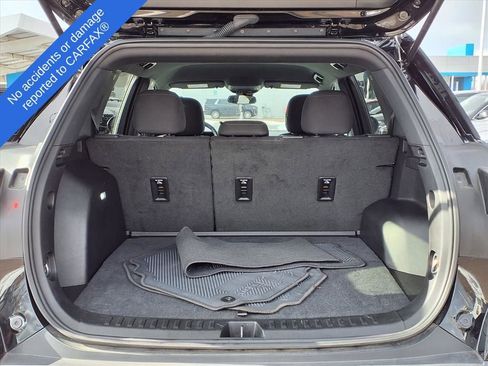 Used 2025 GMC Terrain Elevation image 11