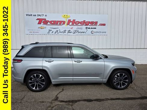 Used 2024 Jeep Grand Cherokee Overland w/ Advanced Protech Group III AWD/4WD image 1
