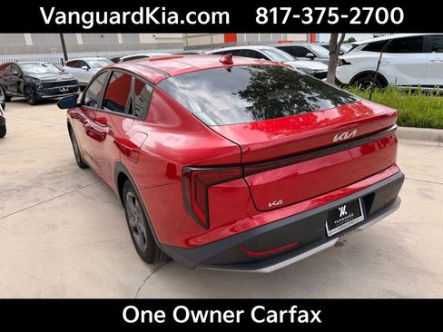 Certified 2025 Kia K4 LXS image 2