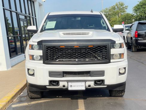 Used 2018 Chevrolet Silverado 2500 LTZ w/ Custom Sport Edition AWD/4WD image 8