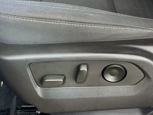 Used 2023 Chevrolet Silverado 1500 Custom w/ Rally Edition image 17