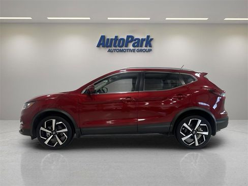 Used 2022 Nissan Rogue Sport SL image 4