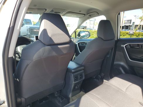 Used 2024 Toyota RAV4 LE image 14