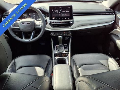 Used 2025 Jeep Compass Limited image 14