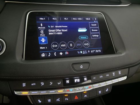 Used 2022 Cadillac XT4 Premium Luxury w/ Enhanced Visibility Package image 22