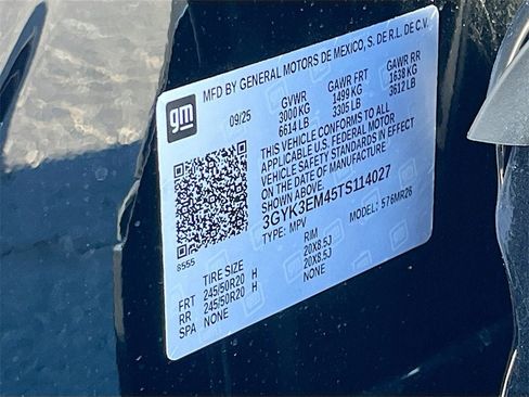 New 2026 Cadillac Optiq Sport 1 w/ LPO, Floor Liner Package image 12