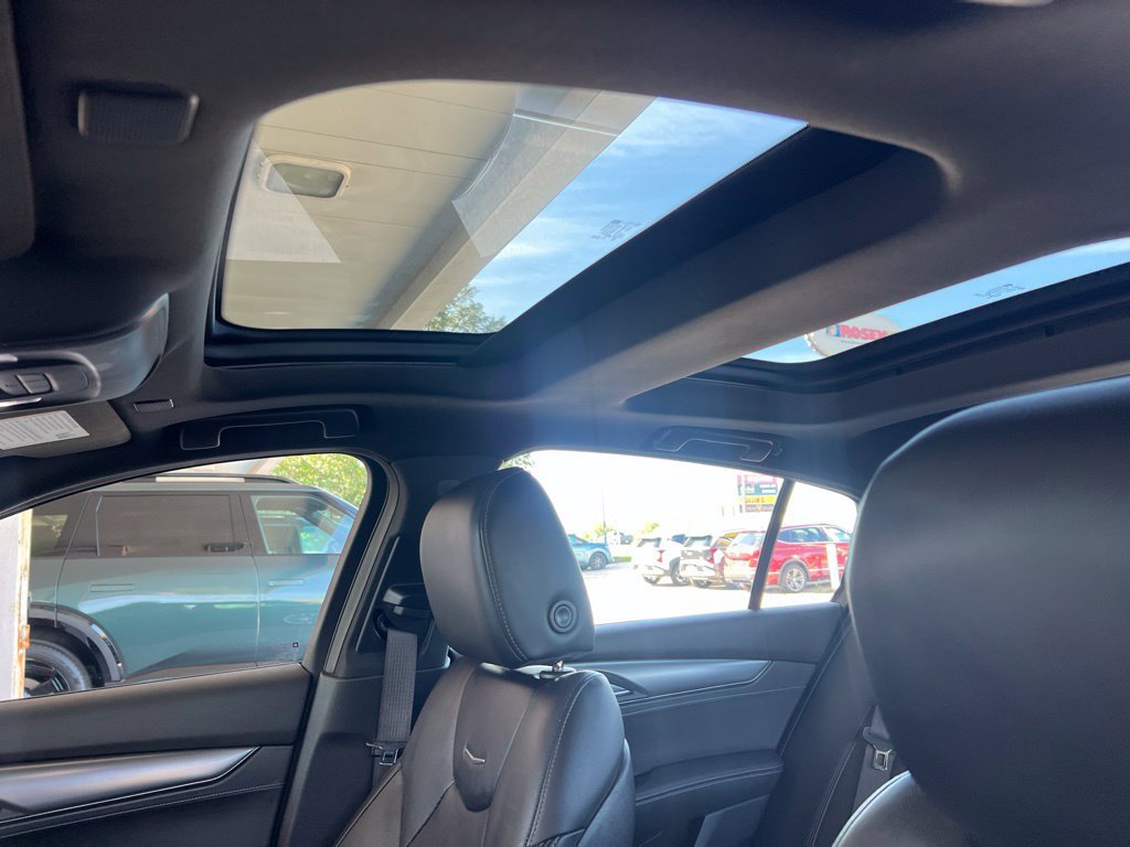 Used 2022 Cadillac CT5 Premium Luxury AWD/4WD image 8
