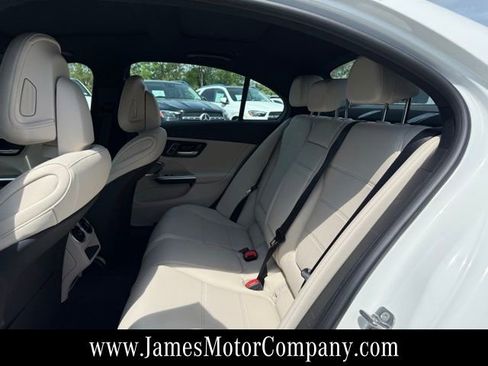 New 2026 Mercedes-Benz C 300 4MATIC Sedan image 17