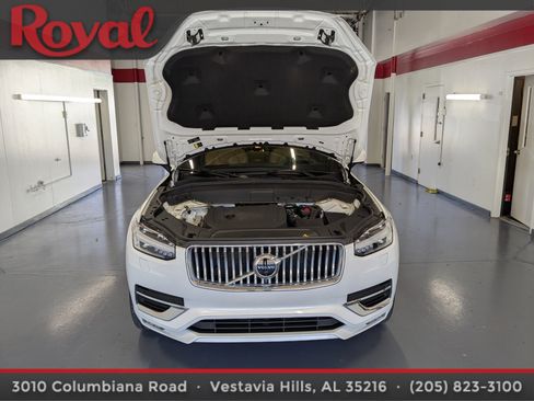 Certified 2023 Volvo XC90 B6 Ultimate image 27