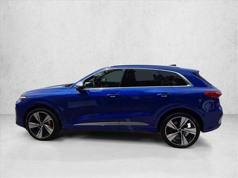New 2026 Audi SQ5 Prestige AWD/4WD image 5