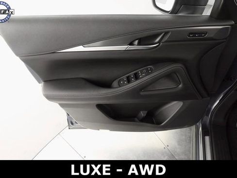 Used 2024 INFINITI QX60 Luxe image 11