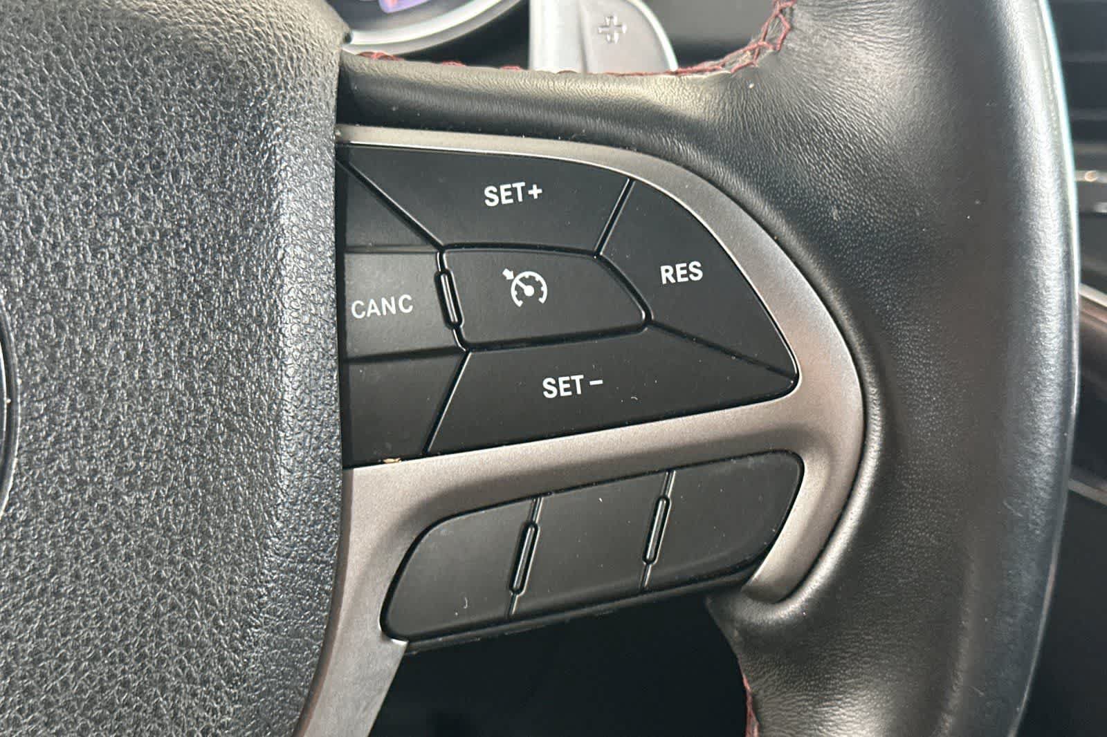 Used 2018 Jeep Grand Cherokee Trailhawk AWD/4WD image 29
