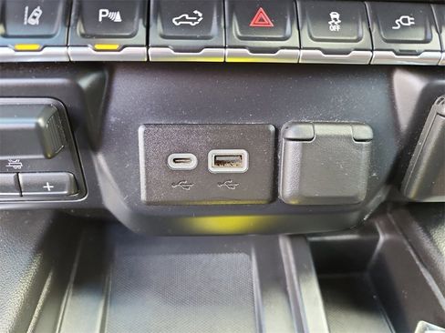 Used 2020 Chevrolet Silverado 2500 High Country w/ Z71 Off-Road Package image 20