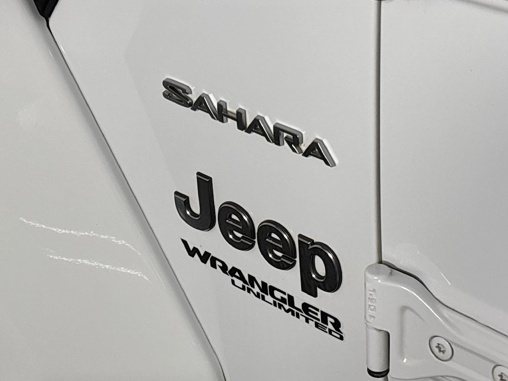 Used 2021 Jeep Wrangler Unlimited Sahara AWD/4WD image 23