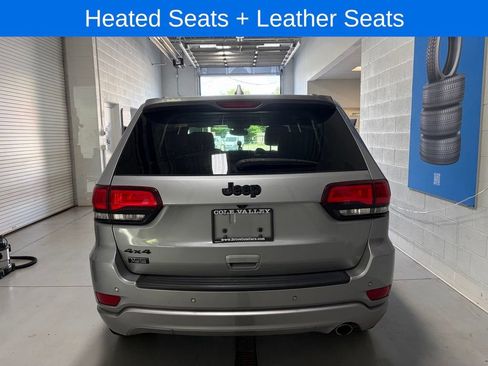 Used 2020 Jeep Grand Cherokee Altitude AWD/4WD image 7