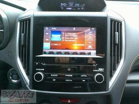 Used 2022 Subaru Crosstrek 2.0i Premium w/ Moonroof Package image 14