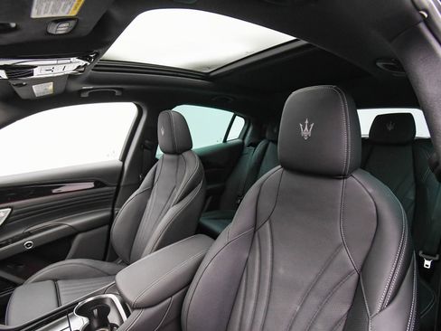New 2025 Maserati Grecale Modena image 51