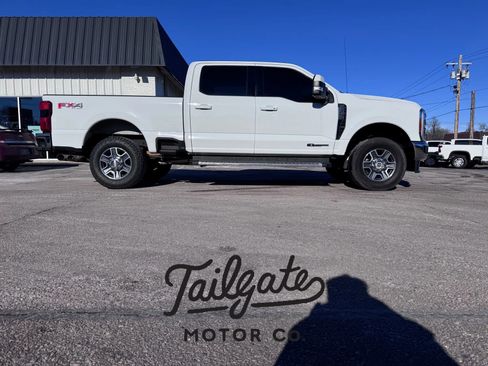 Used 2023 Ford F250 Lariat w/ FX4 Off-Road Package image 1