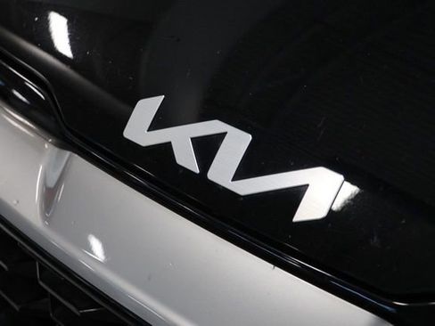 Used 2023 Kia Sportage EX image 12