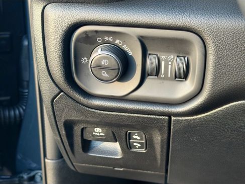 New 2026 RAM 1500 Big Horn AWD/4WD image 32