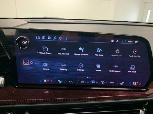 New 2026 Chevrolet Traverse Z71 w/ Driver Confidence Package image 35