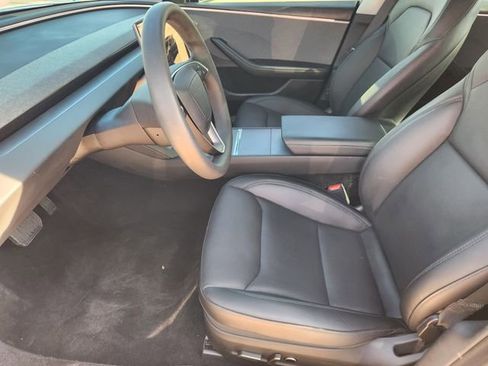 Used 2024 Tesla Model 3 Standard Range RWD image 13