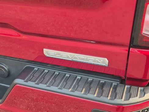 Used 2021 GMC Sierra 1500 Elevation AWD/4WD image 9